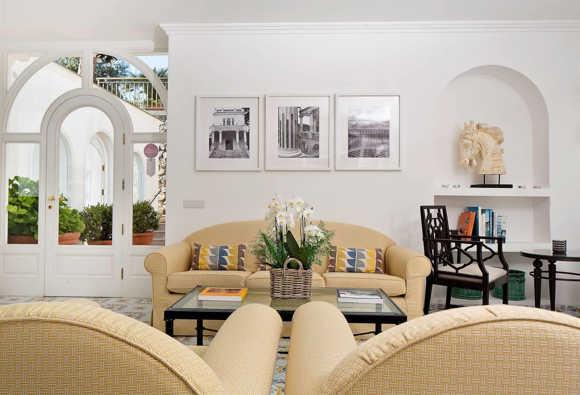 Hotel Canasta Capri Exterior photo