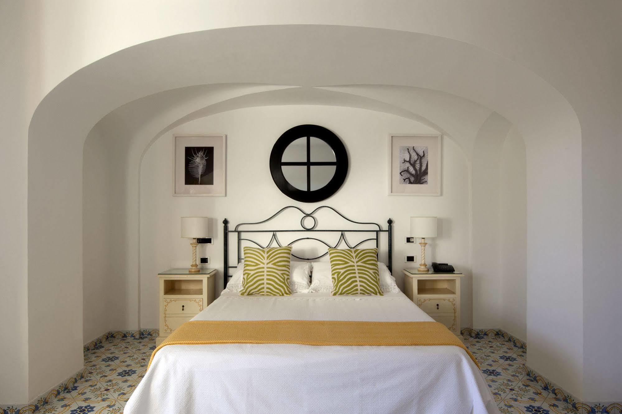 Hotel Canasta Capri Exterior photo