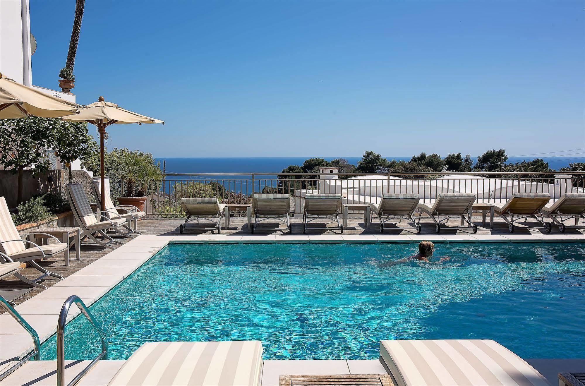 Hotel Canasta Capri Exterior photo